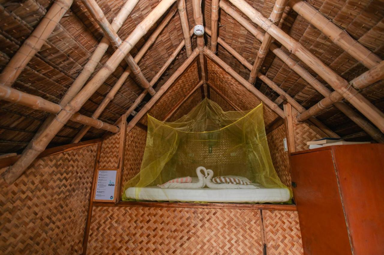 Mad Monkey Hostel Nacpan Beach (Adults Only) El Nido Exteriör bild
