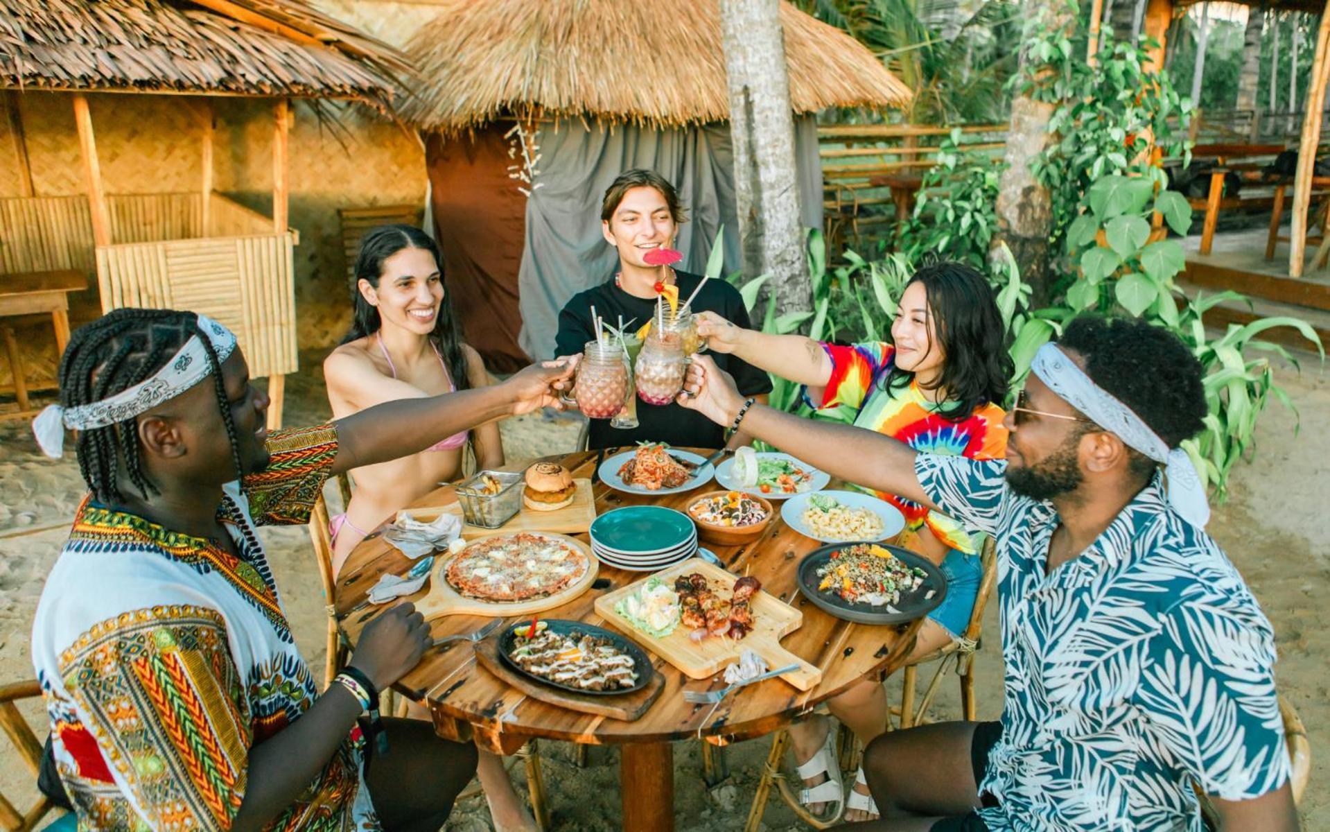 Mad Monkey Hostel Nacpan Beach (Adults Only) El Nido Exteriör bild